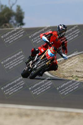 media/Jun-07-2025-TrackDaz (Sat) [[4413525952]]/C Group/1140am (Turn 2)/